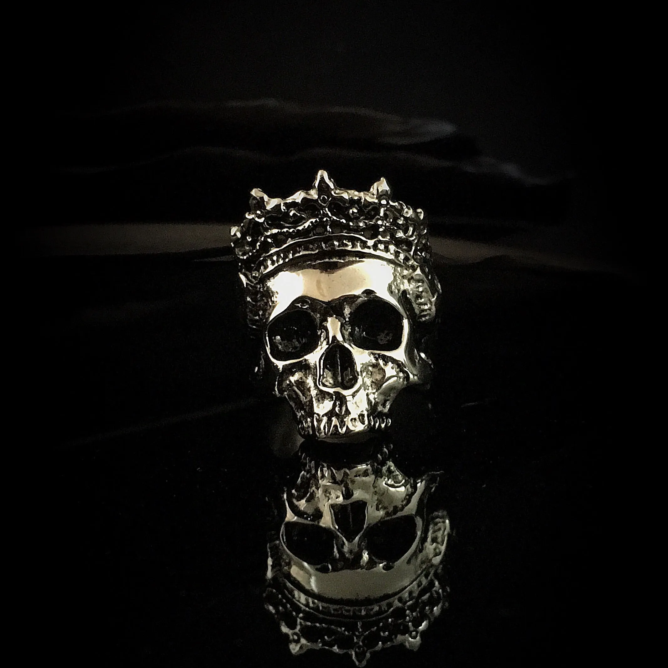 Dead Queen Steel Ring