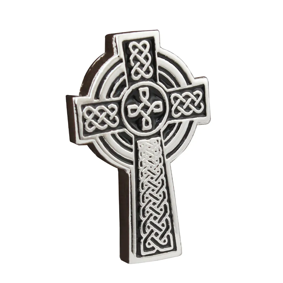 Peluche The Celtic cross Lapel Pin